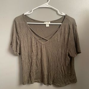 cross neck tee